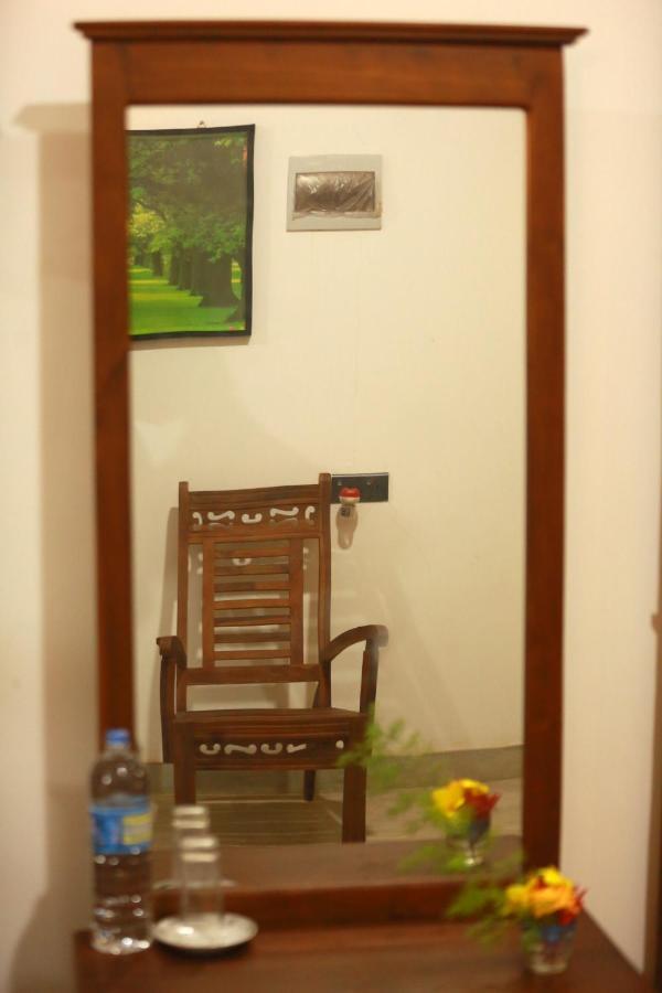 Surf Orchid Villa Weligama Bagian luar foto