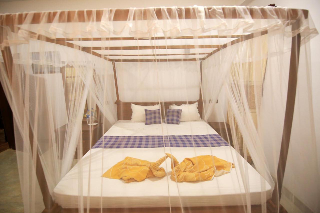 Surf Orchid Villa Weligama Bagian luar foto