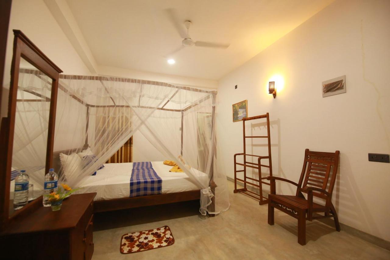 Surf Orchid Villa Weligama Bagian luar foto